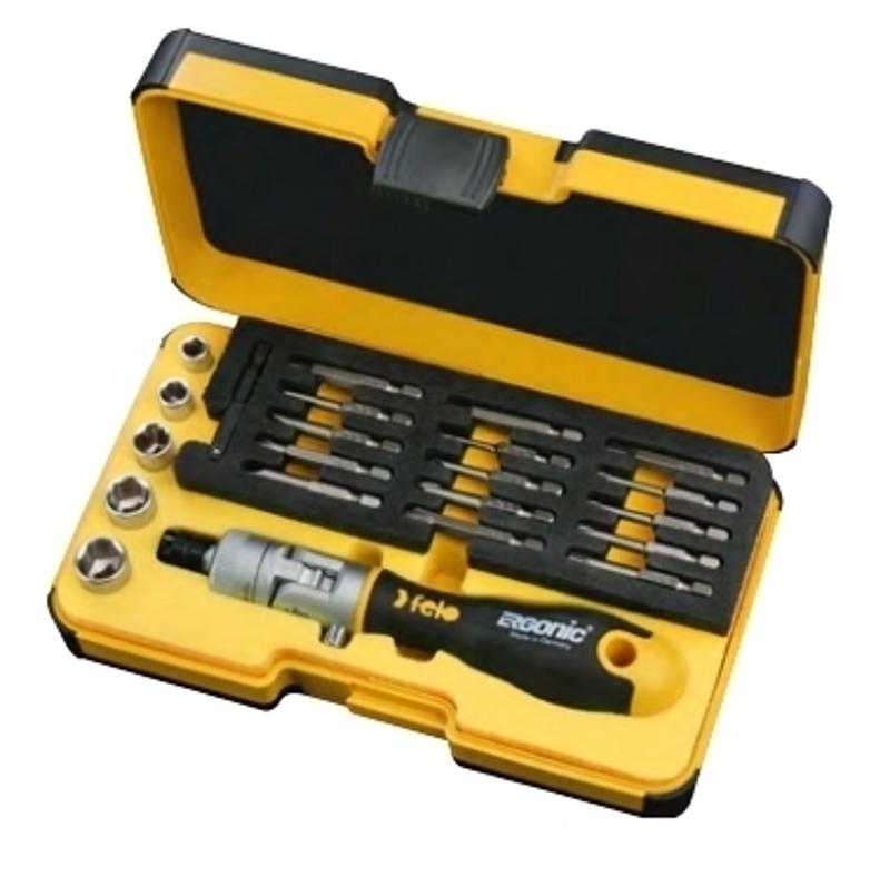 Набор бит SL/PH/PZ/Tx/HEX и головок с поворотной трещоткой Ergonic K в кейсе, 22 шт 06072206