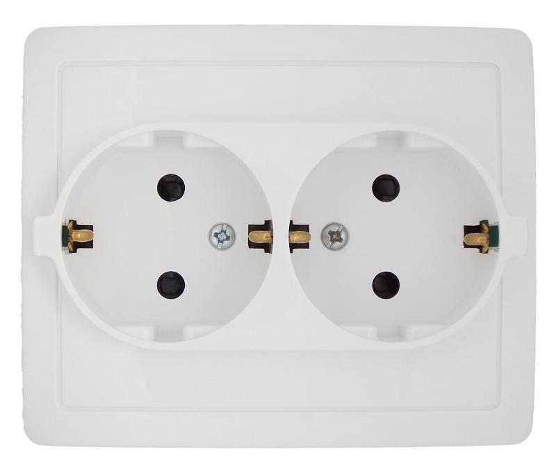 Simon 15 Белый Розетка двойная с/з Schuko с защитными шторками, винт. зажим, 16А 250В