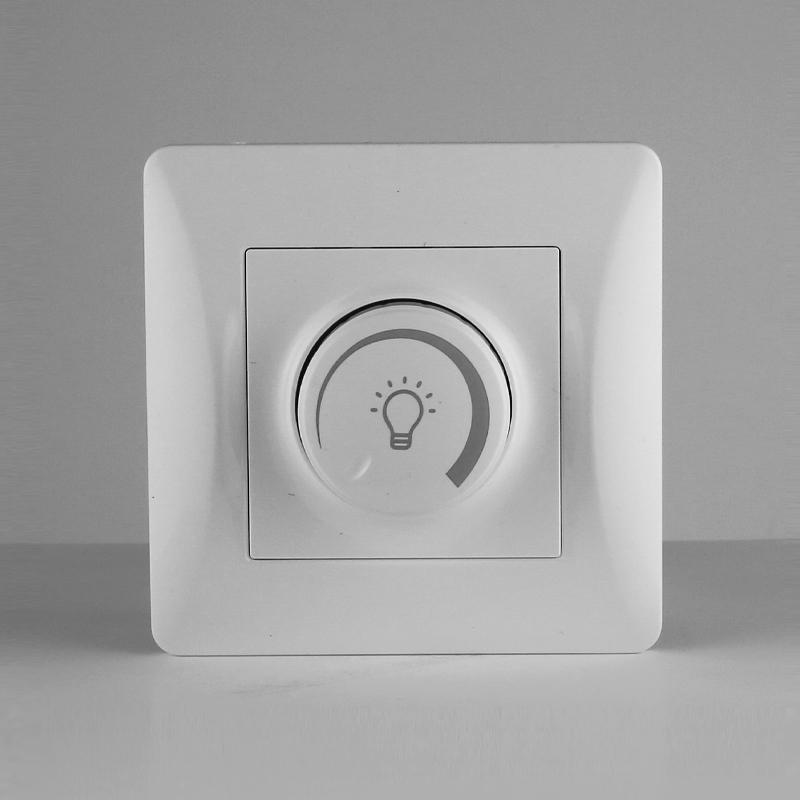 Светорегулятор поворотный (диммер) для светодиодных ламп, 125-250V, 200W (белый)
