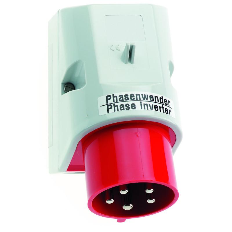 Вилка настенная 32A 5p 400V 6h IP44 126…