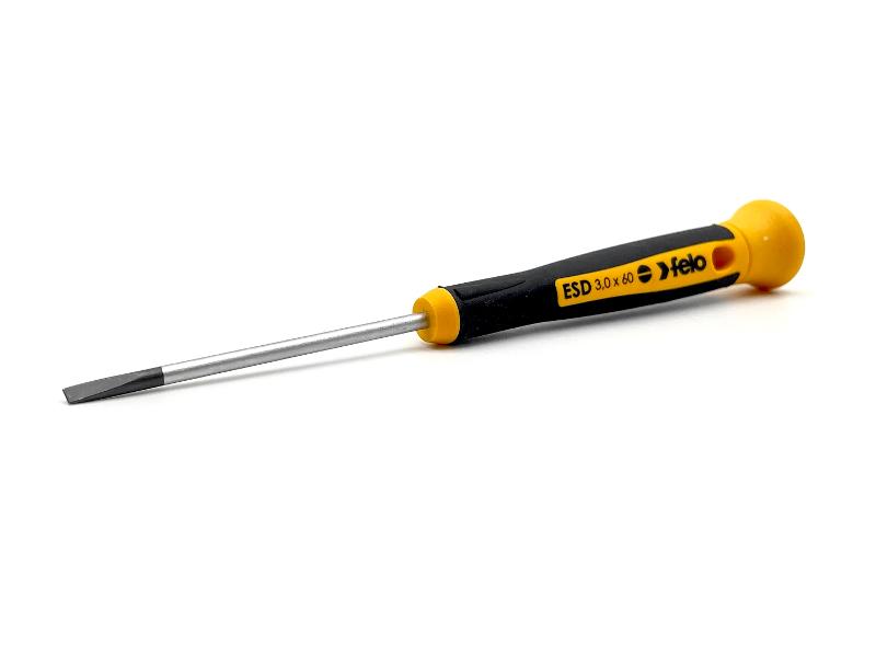 Отвертка для точных работ ESD Safe с защитой от статического напряжения плоская шлицевая 3,0х0,5х60