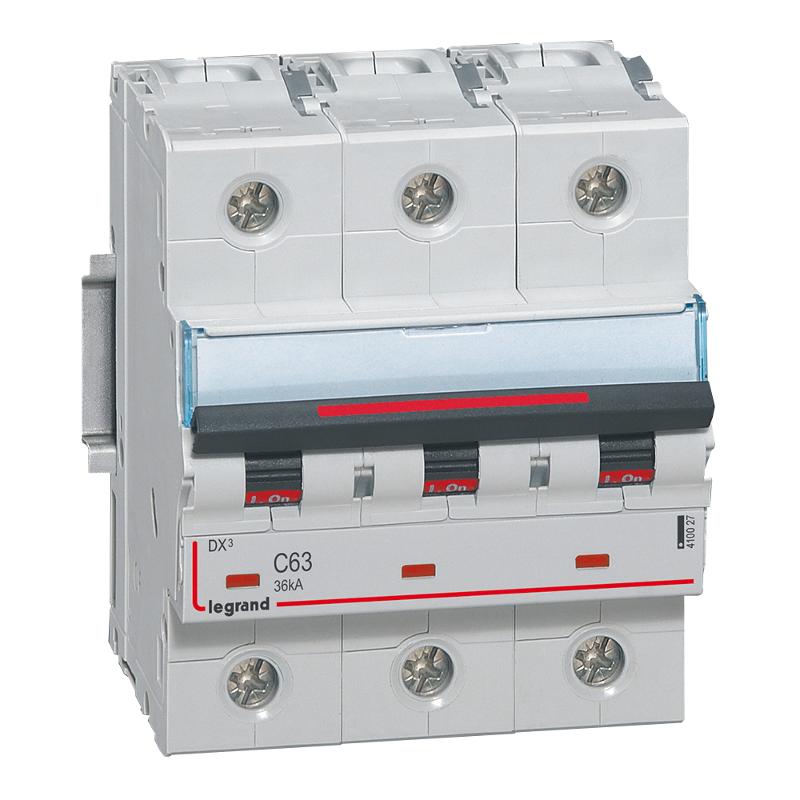 Выключатель автоматический трехполюсный DX3 63A C 36кА (4,5 мод)