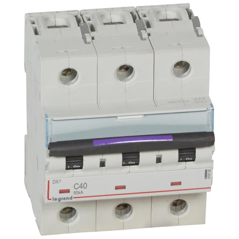 Выключатель автоматический трехполюсный DX3 40А C 50кА (4,5 мод)