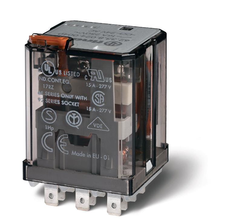 Силовое электромеханическое реле; монтаж в розетку или наконечники Faston 187 (4.8х0.5мм); 3CO 16A; контакты AgCdO