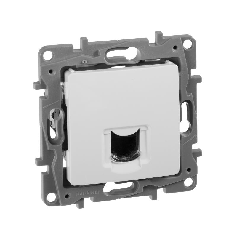 Etika Белый Розетка компьютерная RJ45 одинарная 6 кат. UTP