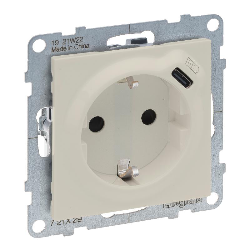 SUNO Комбинированная розетка со шторками 2К+З 16А 250В/USB С 1500мА. Безвинтовые зажимы. Цвет "Слоновая кость"
