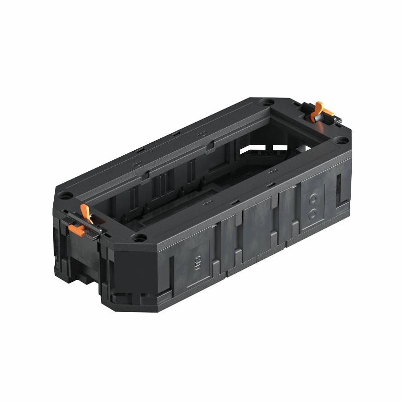 Монтажная коробка UT3 для установки в лючок с накладкой для 3xModul45  (полиамид,черный) (UT3 45 3)