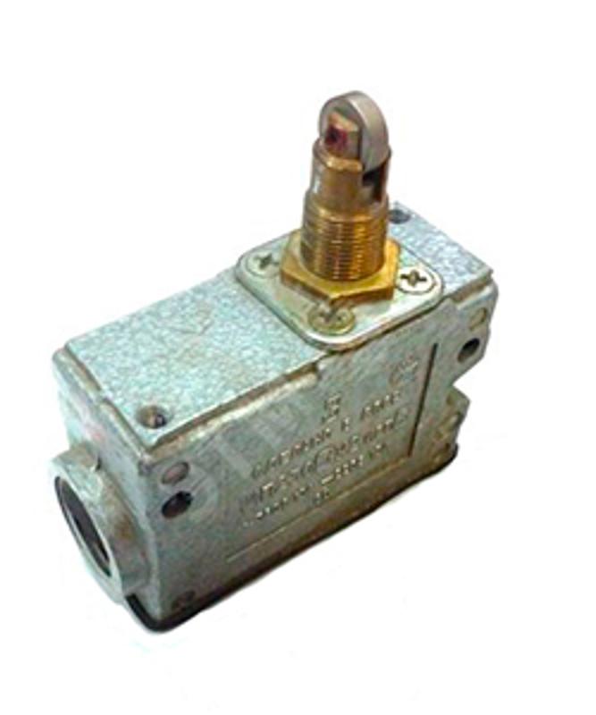 МП 2303 У2 исп.07, IP54, толкатель с поперечным расположением ролика, торцевой, винт, микровыключатель (ЭТ)