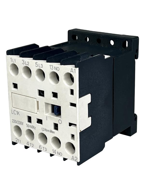 LC1K1201J7, 3Р, 12А, 1НЗ, 12В/50/60Гц, винтовой зажим, контактор  электромагнитный  (ЭТ)