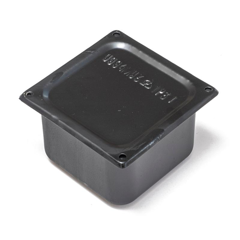 Коробка протяжная металлическая У-995 IP31 грунтованная без уплотнителя 150х150х100 мм