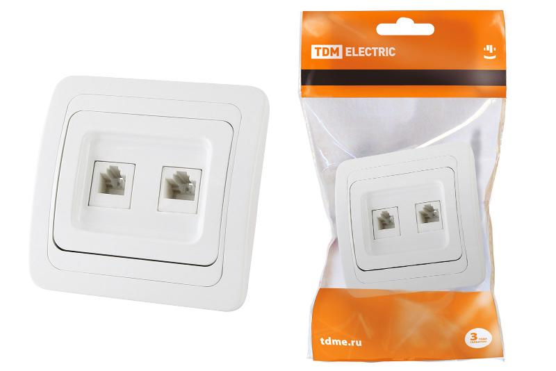 Розетка компьютерная RJ-45 + TФ (RJ-11) белая "Валдай"