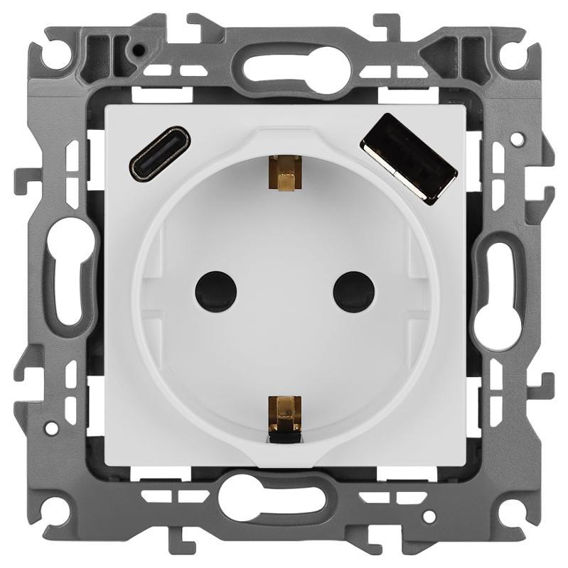 Розетка  Серия 12 12-4108-01 2P+E 16A-250В со шторками с USB type-A+C 5В-3А белый